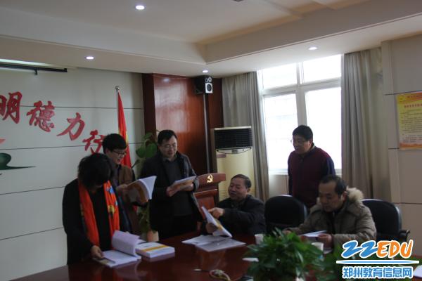 bigEB1119BE3BB258D9F62A75527E790901.jpg
