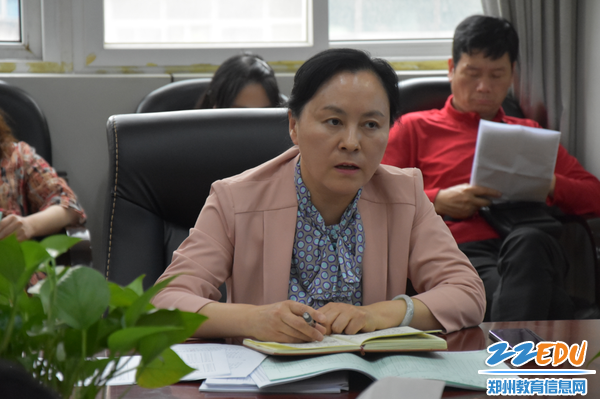 于红莲校长表达期望