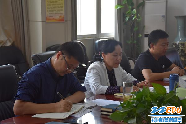 3 党总支书记、校长于红莲强调以作风建设的优异成绩庆祝中