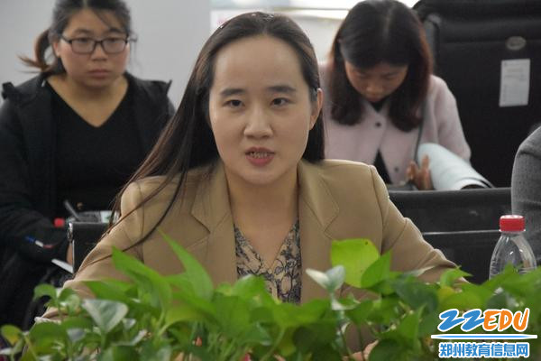 胡伟丽老师谈感想