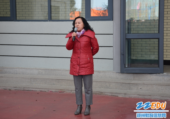校党总支书记、校长于红莲开营仪式发言.png