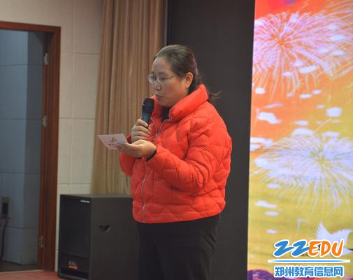 七年级语文组备课组长杨志芹老师总结发言