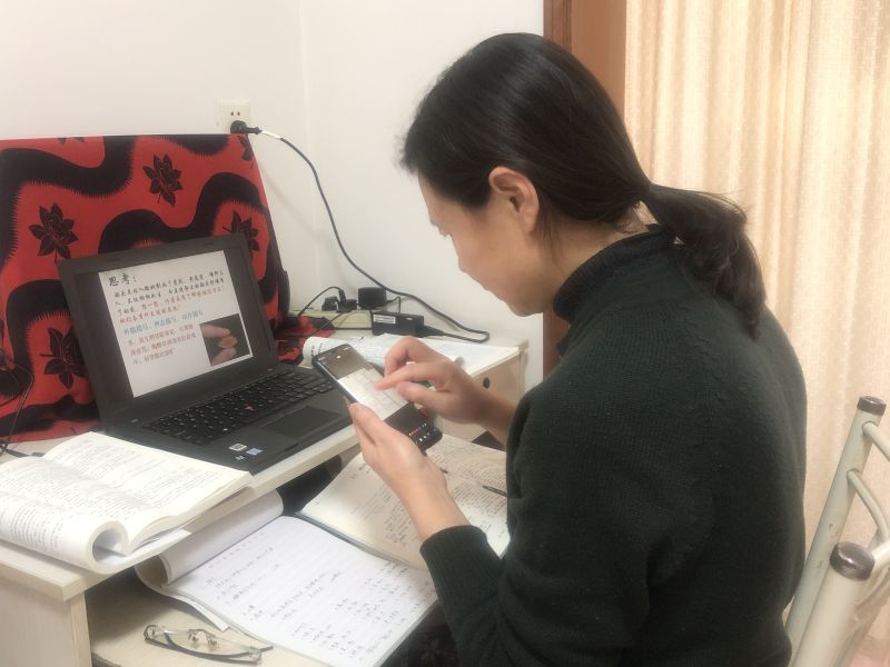 邹1.jpg