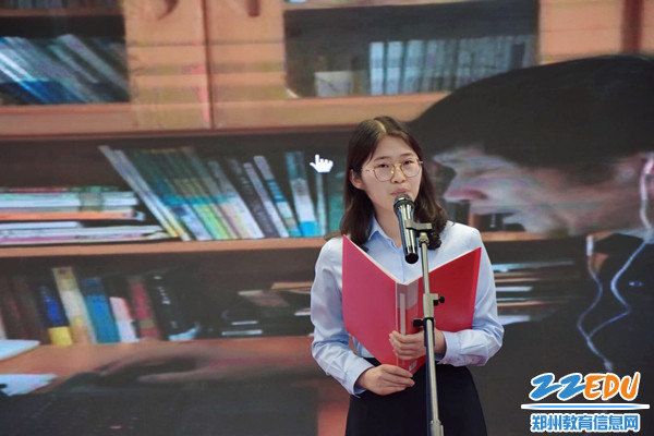5 白丽丽老师讲述一线教师坚守教学的抗疫故事_副本